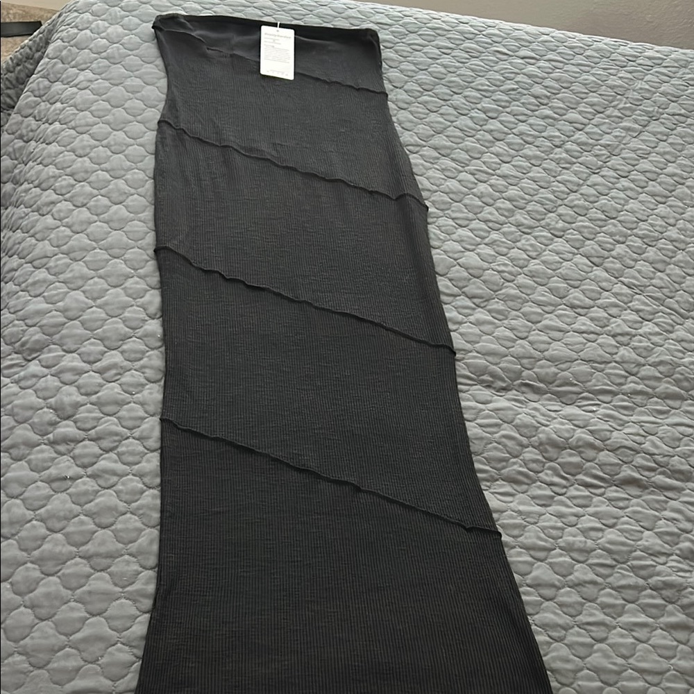 Elegant Black Asymmetrical Strapless Maxi Dress